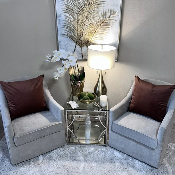 1-TGH TESSITURA ITALIAN VELVET DECORATIVE PILLOWS(Read description for details) - Picture 4 of 16